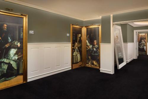 Master Suite Red Level