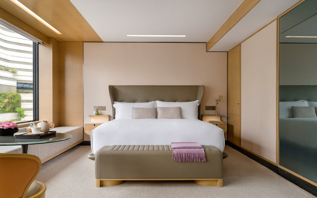 1 King Premium Daybed
