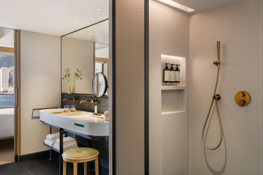 1 Bedroom Suite Harbourview