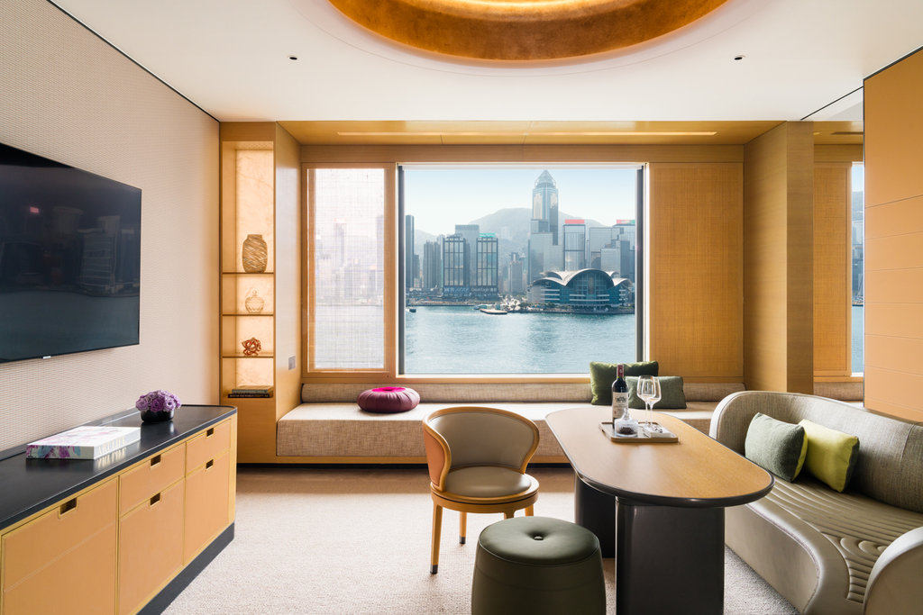 1 Bedroom Suite Harbourview Spa Bath 