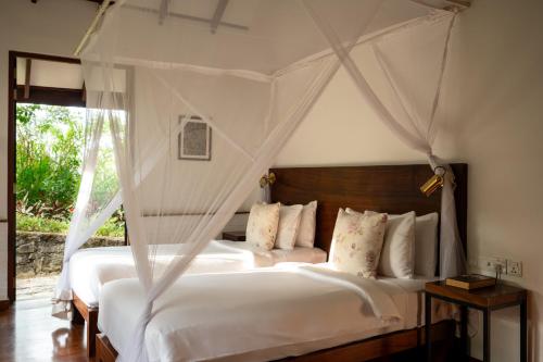 Large Twin Room
