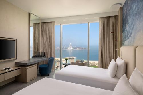 Premium Twin Room with Sea View
