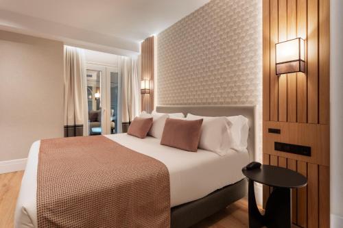 Superior Double Room with Patio