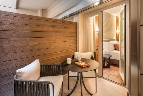 Superior Double Room with Patio