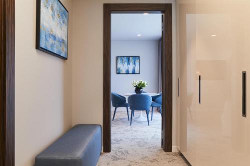 Rose Suite with Extra Bed (2 Adults + 2 Child)