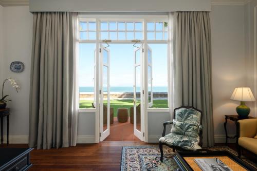 Premier Suite King Ground Floor - Heritage Wing