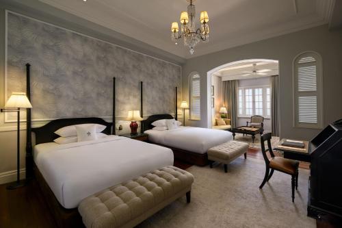 Deluxe Suite Two Queen Beds - Heritage Wing