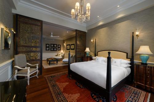 Pinang Suite - Heritage Wing