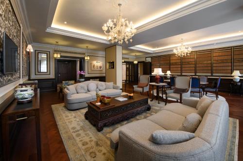 Pinang Suite - Heritage Wing
