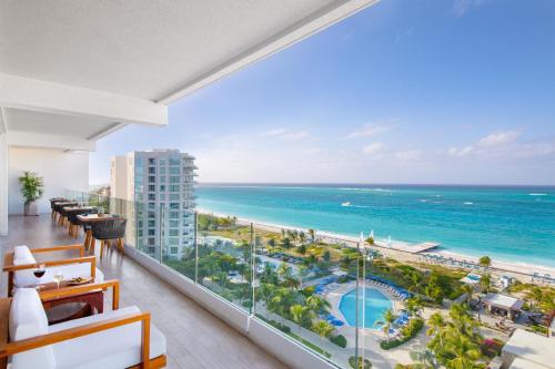 Executive King Suite - Club Lounge Access