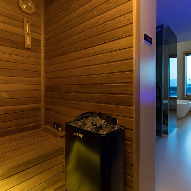 Deluxe Penthouse Suite with private pool