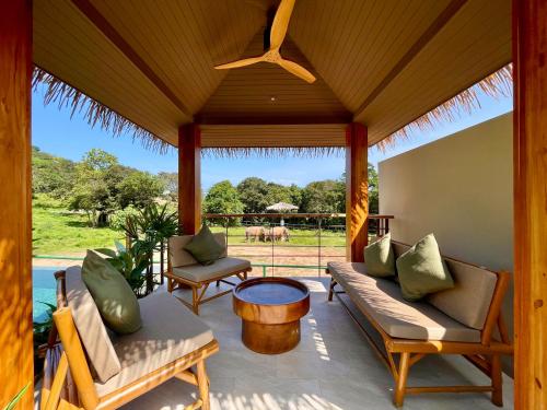 Deluxe Villa