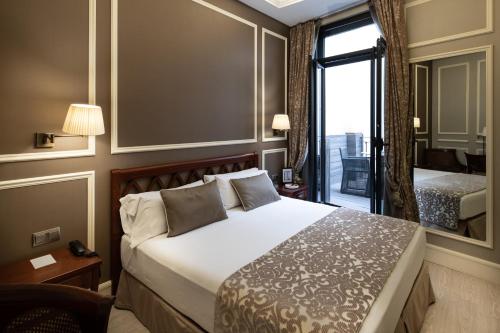 Double Room with Terrace - Smoking