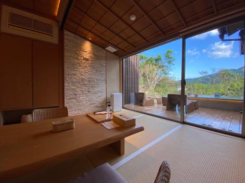 Superior Family Room with Tatami Area and Open-Air Bath