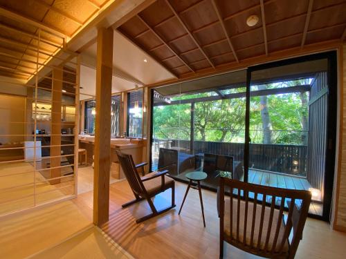 Japanese Style Room with Open Air Bath