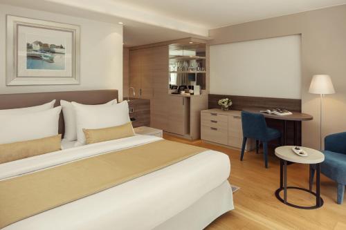 Special Offer - Superior Double Room - Autumn Sunshine