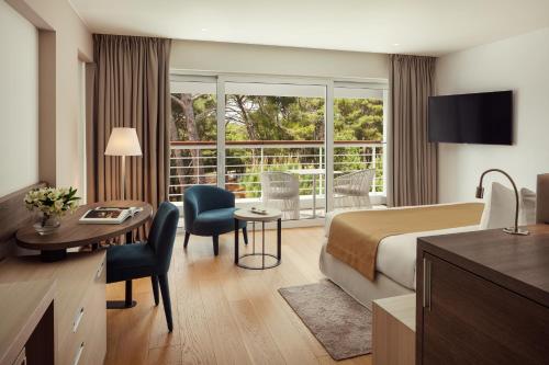 Special Offer - Superior Double Room - Autumn Sunshine