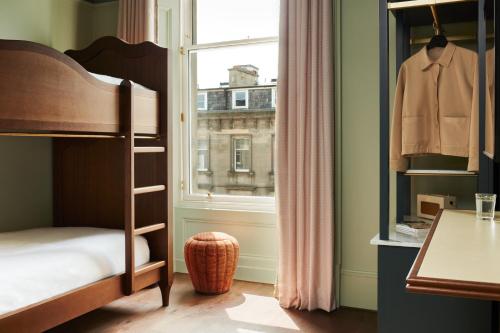 Cozy Bunk