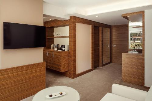 Junior Suite with balcony