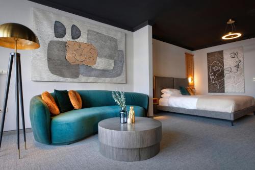 Deluxe Double or Twin Room