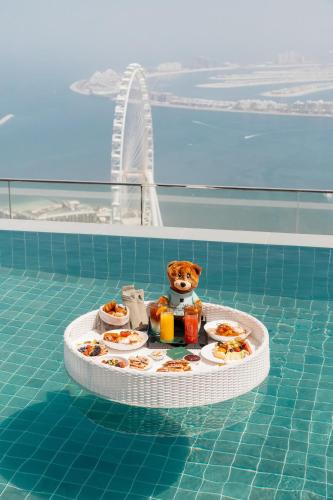 Save 35% | Floating Breakfast Once Per Stay | Daily Breakfast & Access to the World’s Highest Infinity Pool | 2PM Check-in & 2PM Check-out