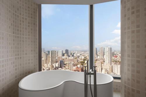 Executive Premium Suite Twin  - lounge access