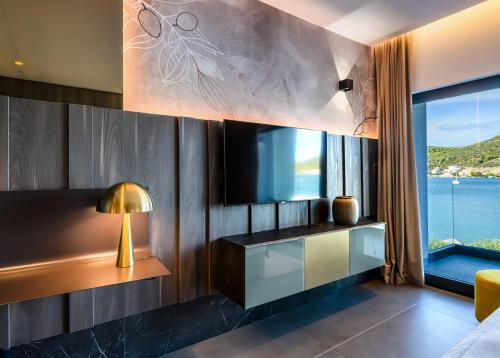 Superior Double or Twin Room with Sea View