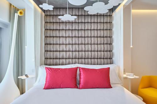 Flower Deluxe Extra Room