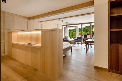 Junior Suite with balcony