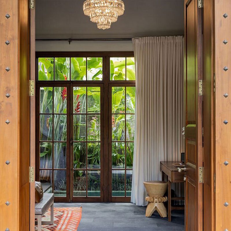 Pavilion Pool Suite