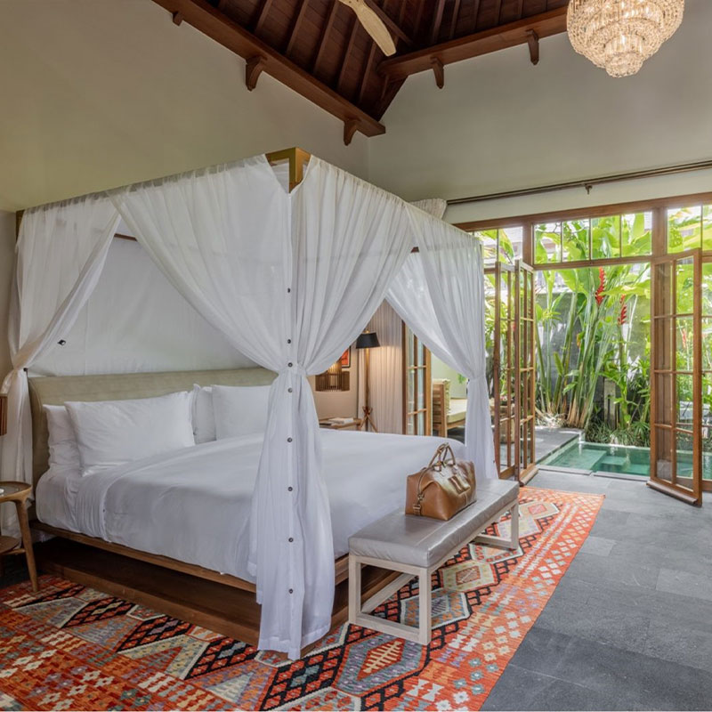 Pavilion Pool Suite