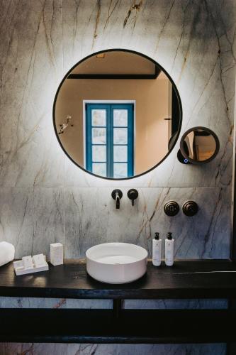 Superior Deluxe Double or Twin Room 