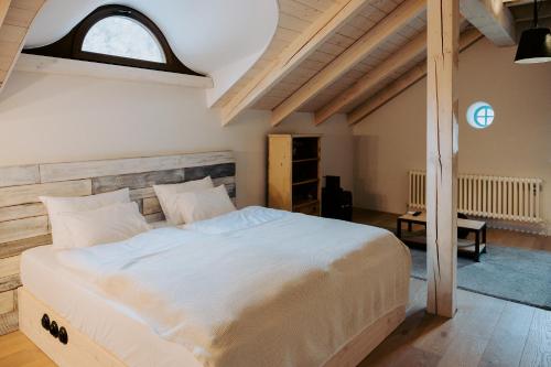 Double or Twin Room with Bathroom