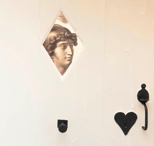 Room "Thisbe"