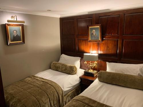 Premier Family Room (4 Adults)