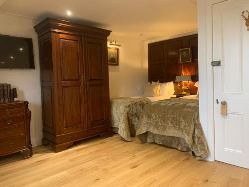 Premier Family Room (4 Adults)