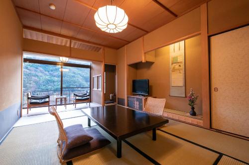 Japanese-Style Quadruple Room