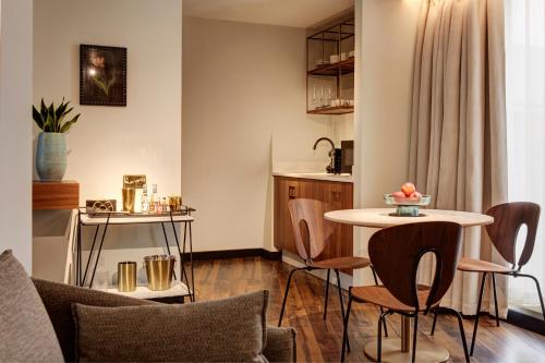 Suite
