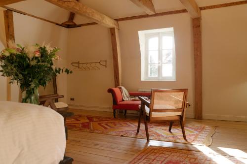 King Room with Garden View