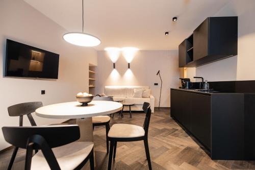 Classic Quadruple Room