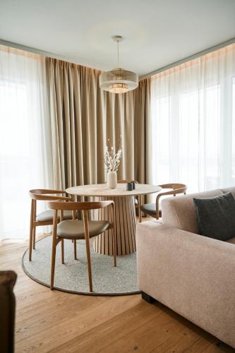 Penthouse Suite 
