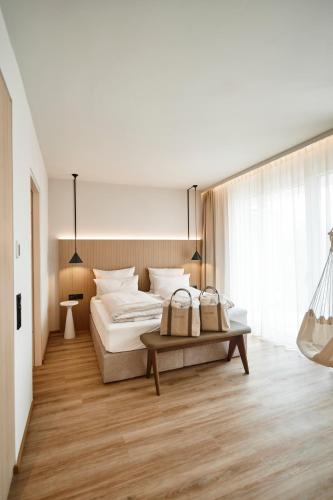 Prestige Room 