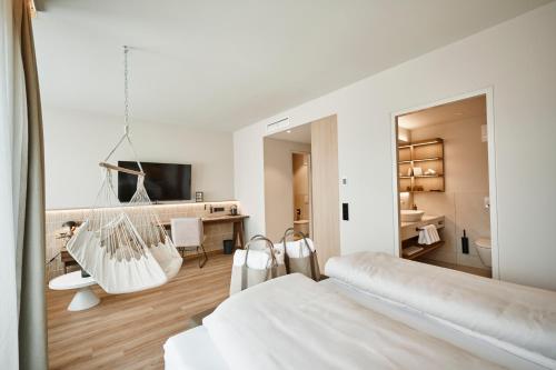 Prestige Room 