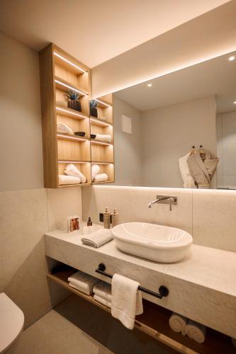 Prestige Room 