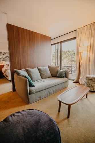 Prestige Suite with Sea View 