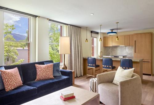 Cathedral Suite
