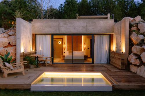 Suite with Private Pool