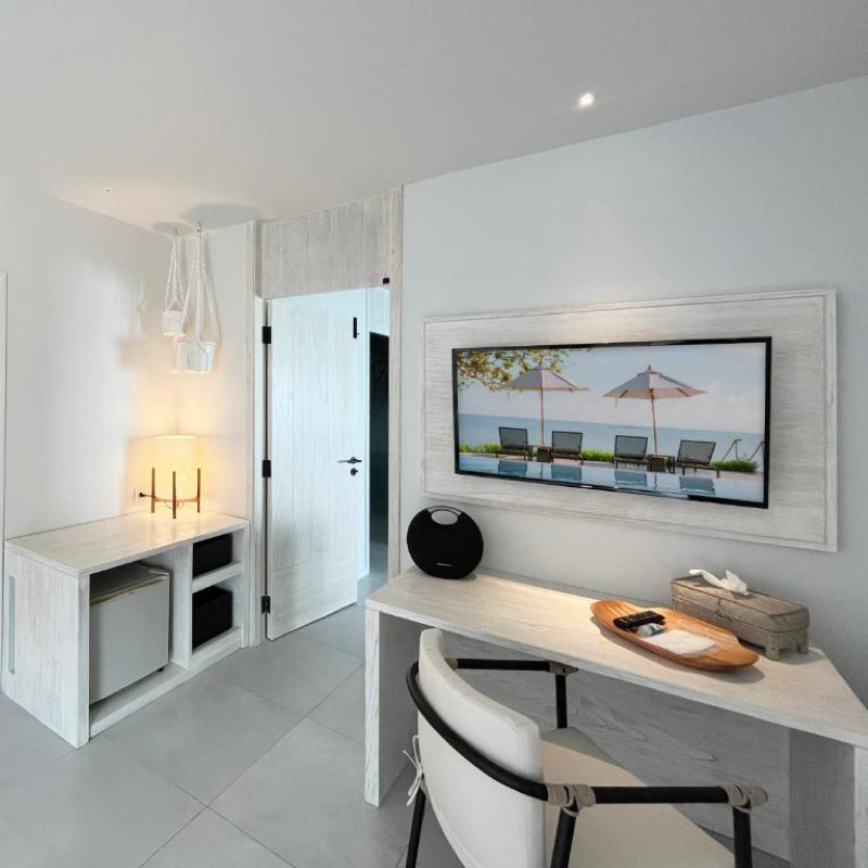 Two Bedroom Beachfront with Plunge Pool