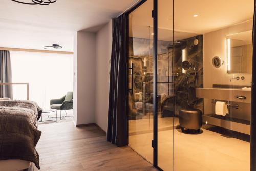 Junior Suite West