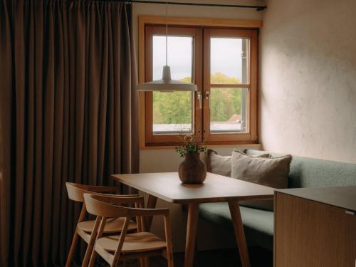 One Bedroom Suite